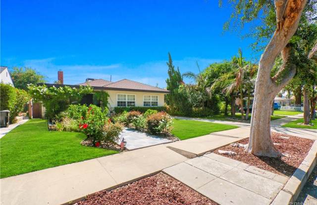 4944 Arcola Avenue - 4944 Arcola Avenue, Los Angeles, CA 91601