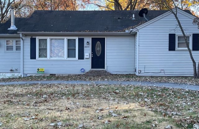 10715 East Sheley Road - 10715 East Sheley Road, Independence, MO 64052