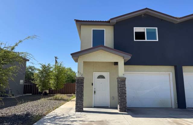 512 E Reed - 512 East Reed Street, Roswell, NM 88203 512 E Reed - 512 East Reed Street, Roswell, NM 88203