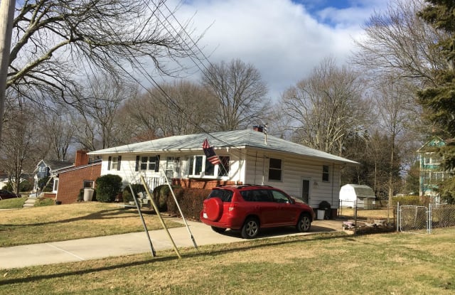 505 GIBSON DRIVE SW - 505 Gibson Drive Southwest, Vienna, VA 22180