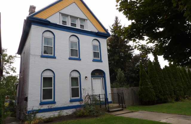 144 Cottage Street photos photos