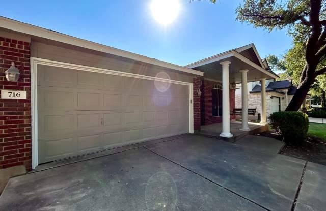 716 Le Ann Ln 78613 | 3 Bed 2 Bath 2 Garage $1995 photos photos