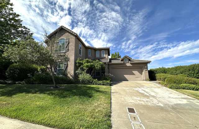 Spacious El Dorado Hills 5bd/3.5ba Home with 3 Car Garage photos photos