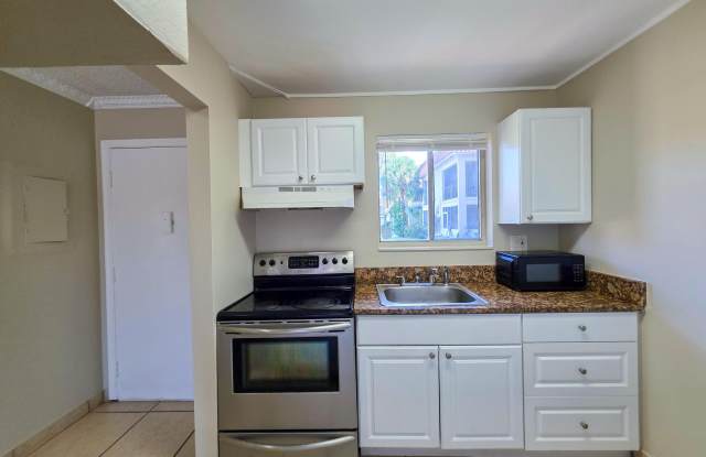6100 Forest Hill Boulevard photos photos
