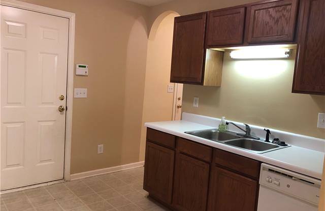 11025 Olde English Drive Gallery 4
