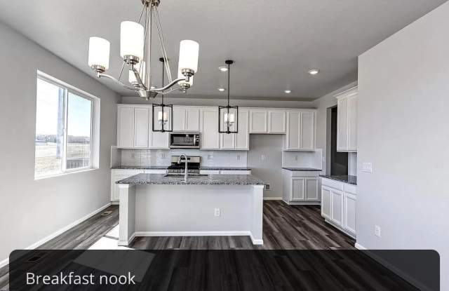 17312 Bluetrail Avenue photos photos