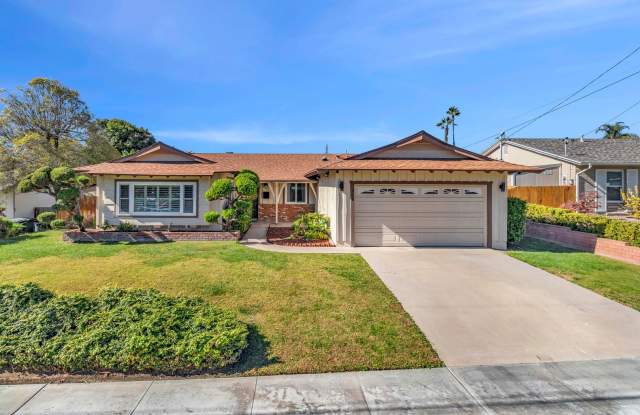 Beautiful House for Rent in Chula Vista, Ca - 966 Nolan Way, Chula Vista, CA 91911