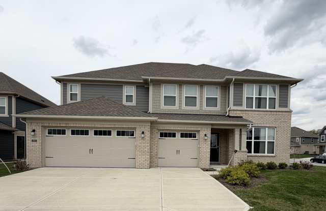908 Edmonds Place Gallery 1