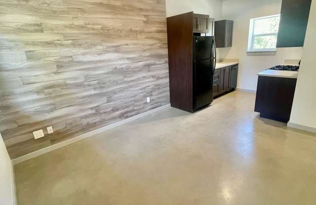 500 Granite Hill Court - 2 Gallery 2