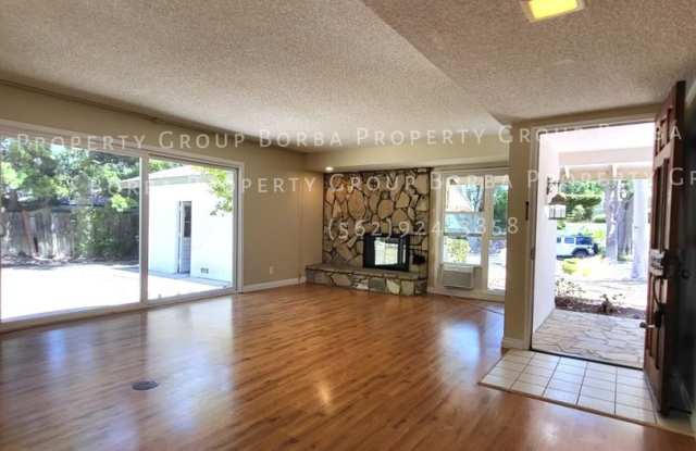 ***STUNNING 4 BEDROOM | 3 BATH HOME WITH DOUBLE GARAGE  AN ENCLOSED BACKYARD*** - 25 Encanto Drive, Rolling Hills Estates, CA 90274
