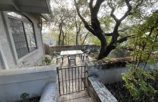 258 Hoffman Avenue - 258 Hoffman Avenue, Auburn, CA 95603 258 Hoffman Avenue - 258 Hoffman Avenue, Auburn, CA 95603