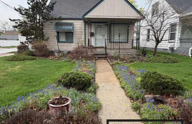 Gorgeous 3 BED 1.5 BATH - $1800 OPEN HOUSE 5/4 3-3:30PM photos photos