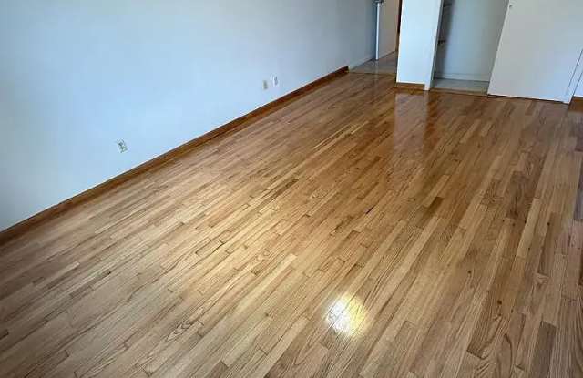 13337 Avery Ave Apt 12 Gallery 3
