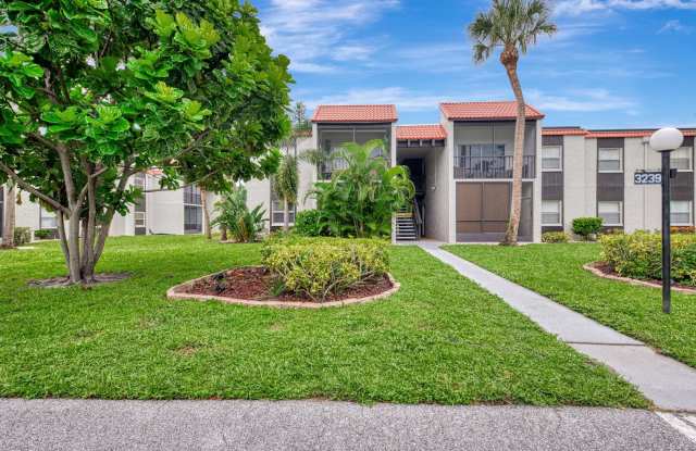 **AVAILABLE STARTING FEBRUARY-APRIL 2026 SEASON FOR $3200/month** photos photos