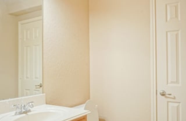 5734 THUNDER OAKS Gallery 4