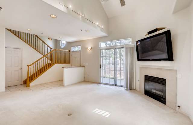 1 MONTH FREE! Spacious  Light Filled 2-Bed, 3-Bath Home with Loft  Great Community Amenities photos photos