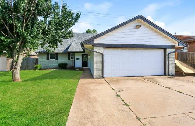 508 Ridgecrest Road - 508 Ridgecrest Road, Edmond, OK 73013
