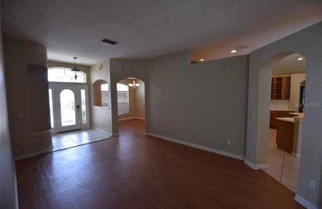 2644 TREYMORE DRIVE Gallery 4
