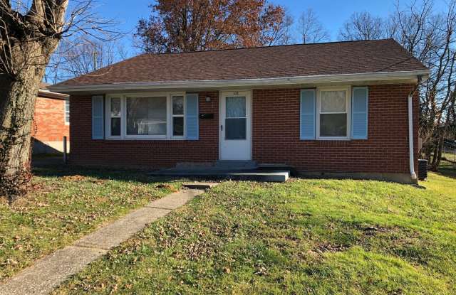 135 Willis Avenue photos photos