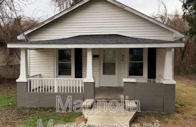 419 College St. photos photos