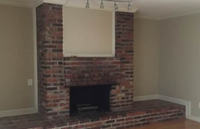 4056 Warwick Blvd Apt 8 Gallery 2