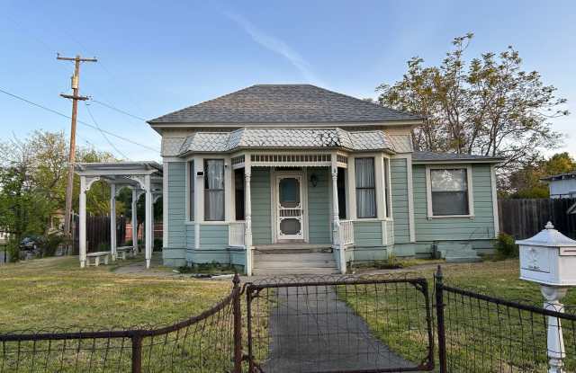 720 High St., Oroville - Downtown Charm! - 720 High Street, Oroville, CA 95965
