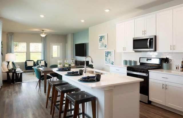 615 HEMINGWAY Lane photos photos