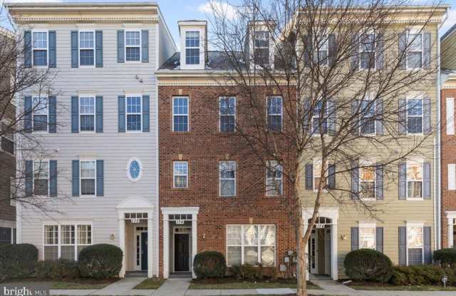 174-A CHEVY CHASE ST #174A photos photos