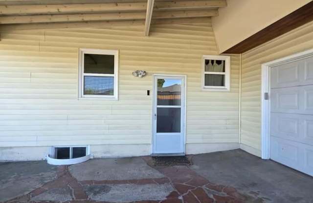 Low maintenance 3 bedroom! photos photos