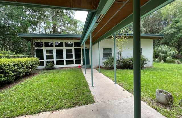 2002 Chowkeebin Nene - 2002 Chowkeebin Nene, Tallahassee, FL 32301 2002 Chowkeebin Nene - 2002 Chowkeebin Nene, Tallahassee, FL 32301