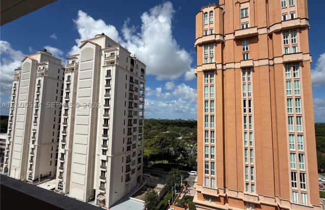 Gables Plaza Condos Gallery 4