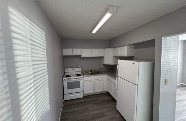 Robinwood Apartments photos photos