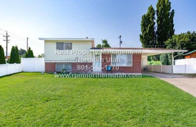 4 Bedroom 1.5 Bath Riverdale Home Available! - 545 West 5225 South, Riverdale, UT 84405