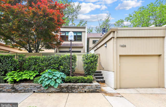1626 WATERS EDGE LANE - 1626 Waters Edge Lane, Reston, VA 20190