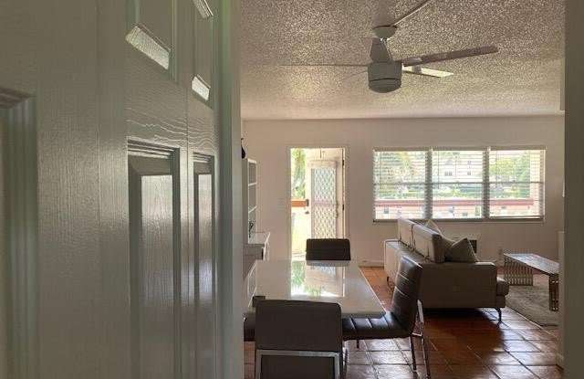 359 Brighton I Gallery 3