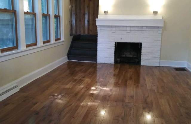 2 Bedroom Home - Northwest Rockford photos photos 2 Bedroom Home - Northwest Rockford photos photos