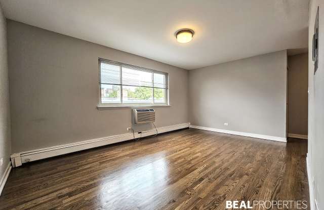 528 W Oakdale photos photos