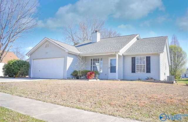 120 Gray Fawn Trail - 120 Grey Fawn Trail, Huntsville, AL 35757