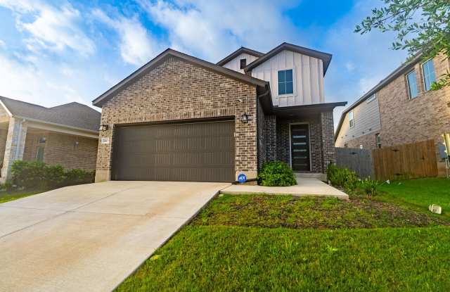 Spacious Buda Beauty Offering Open-Concept Living and Flexible Space for Every Lifestyle! Gallery 3