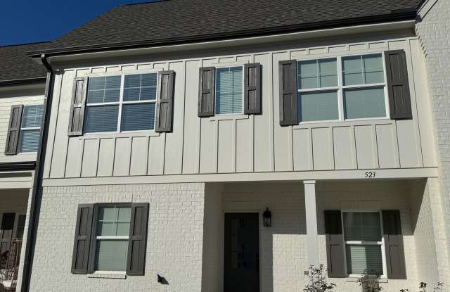 3BD/3.5BA FOR RENT Gallery 1