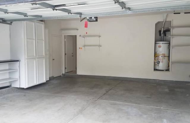 973 Yosemite Dr Gallery 2