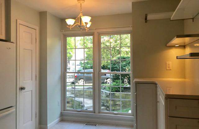 8112 CLIFFOREST DRIVE Gallery 4