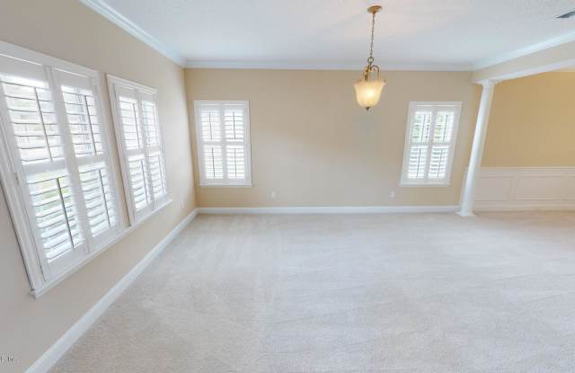 1725 HIGHLAND VIEW DR Gallery 4