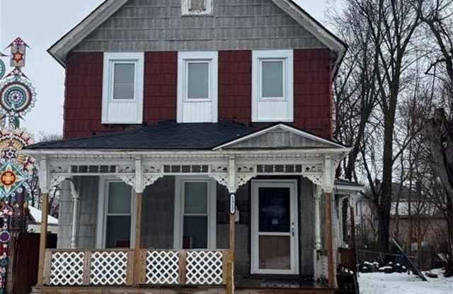 1312 Ontario Avenue photos photos