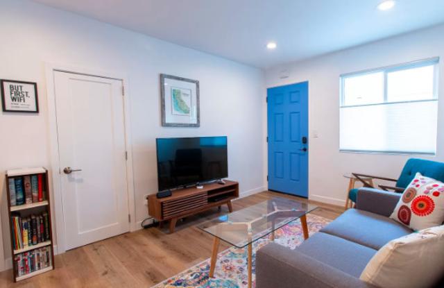 5256 Meridian Street photos photos