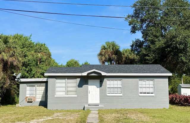 4506 Matanzas Avenue - 4506 Matanzas Avenue, Fort Pierce North, FL 34946