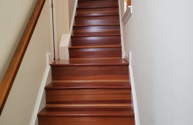 4121 APPLEGATE COURT Gallery 2