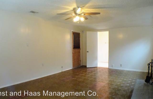 4032 LeSage St. Gallery 3