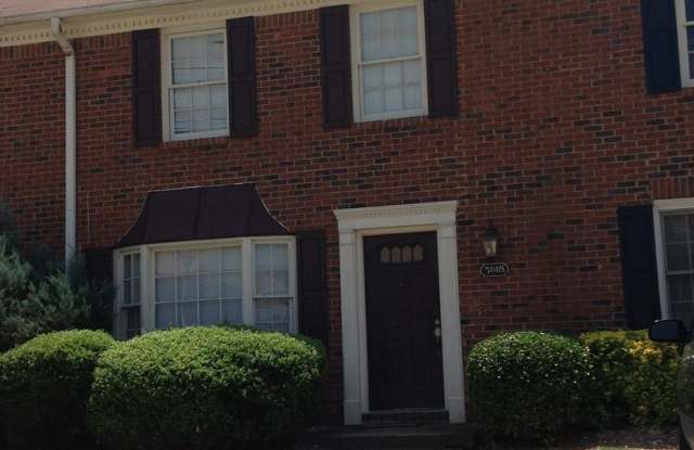 5618 Executive Way Gallery 2