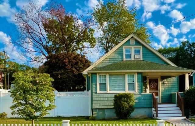 89 Pine Hill Avenue photos photos